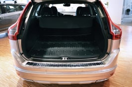 Edelstahl Stoßstangenschutz Ladekantenschutz für Volvo XC60 ab 06/2013-05/2017