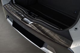 Edelstahl Ladekantenschutz graphit schwarz für DACIA SPRING ELECTRIC 5 türer ab Bj. 2021-02/2024