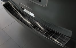 Edelstahl Ladekantenschutz graphit schwarz für OPEL VIVARO C ab Bj. 03/2019