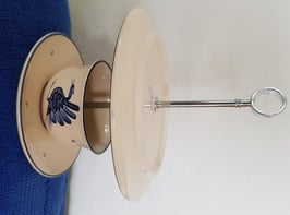 "Drachen-Vogelhäuschen"