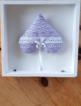 Herz im Rahmen gross lila oval