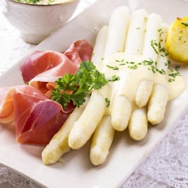 1. Asperges Epluchées Alsace aux Trois Jambons Alsace
