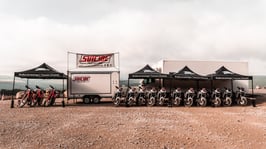 Leihmotorrad Vormittag Sport- oder Reiseenduro