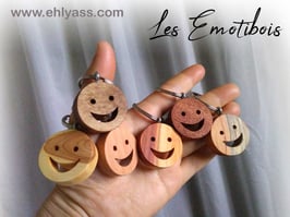 Emotibois smiley souriant