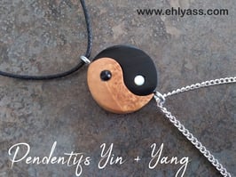 Deux Pendentifs "puzzles" Yin Yang + pierres