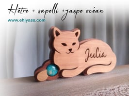 Sculpture Chat couché + pierre et prénom