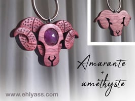 Porte-clés / bijou de sac Bélier en bois + Pierre