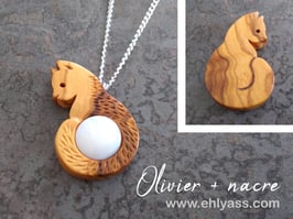 Pendentif Chat 2 en bois + Pierre