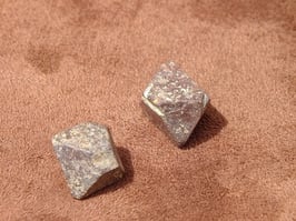 Magnétite brute - octaèdre