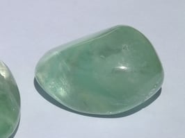Fluorite verte en pierres roulées