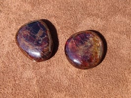 Grenat pyrope en palets roulés