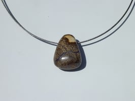 Opale boulder en pierres percées