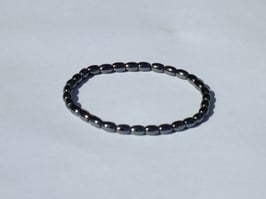 Bracelets en hématite grain de riz