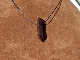 Grenat pyrope en pierres percées double pointes