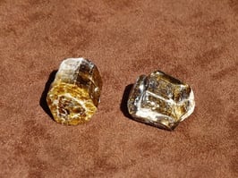 Tourmaline brune brute