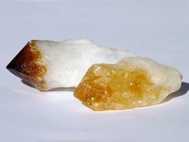 Citrine chauffée brute (pointes)