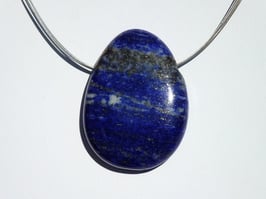 Lapis-lazuli en pierres percées