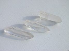 Quartz lémurien (pointes brutes)