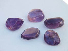 Améthyste en pierres roulées