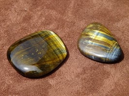 Oeil-de-tigre-et-faucon en palets roulés