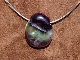 Fluorite en pierres percées
