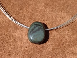 Obsidienne arc-en-ciel en pierres percées