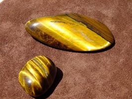 Oeil-de-tigre en pierres roulées