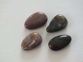 Jaspe multicolore en palets roulés