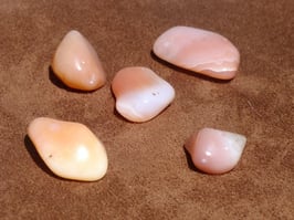 Agate abricot en pierres roulées