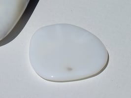 Opale blanche en palets roulés