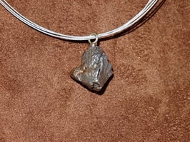 Météorite en pendentif