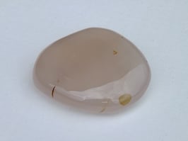 Calcédoine rose en palets roulés