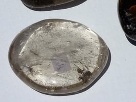 Quartz fumé en palets roulés