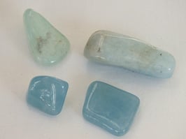 Aigue-marine en pierres roulées