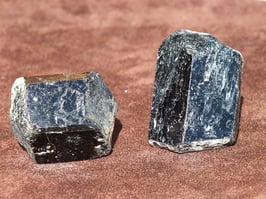 Tourmaline noire brute