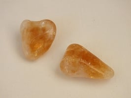Citrine chauffée en pierres roulées