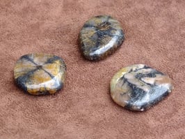 Chiastolite en palets roulés