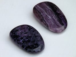 Charoïte en palets roulés