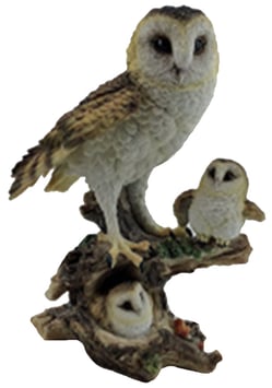 Eule mit zwei Küken
