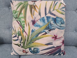 BRAND NEW Blue Chameleon Cushion