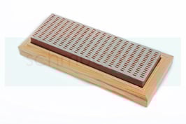 Wetzstein in Holzbox