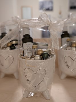 Herzübertopf mit Olio all'Aglio und Preparato per Spaghetti