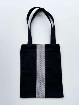 能登二越ちりめん和柄バッグ（黒）