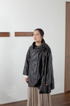 マントコート（ブラックタフタ）