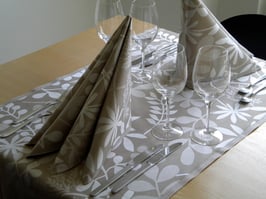 2 Stoffservietten NOVAFLORA, beige