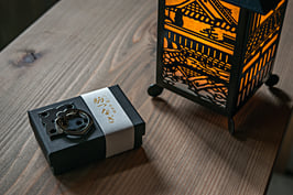 八つ棟 今井町 今西家「駒つなぎ」をモチーフにした【金属伝統工芸品】スマホリング