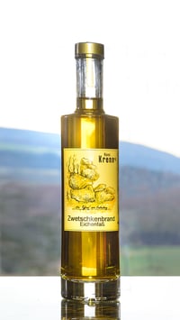 Zwetschke im Eichenfass