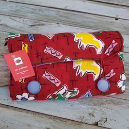 tapis à langer nomade bordeaux imprimé animaux