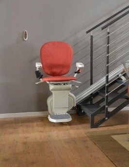 Treppenlift gebraucht (gerade Treppen) - 140kg