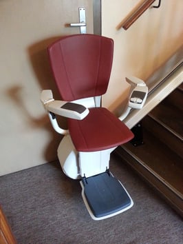 Treppenlift mieten (gerade Treppen)